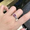 Anillo de princesa rosa con incrustaciones de diamantes en forma de T de alta calidad, cuadrado, exquisito, ligero, de lujo, sencillo, combinable con todo, con diamantes de alto carbono para mujer.