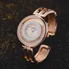 Nuevo súper venta CANSNOW reloj pulsera personalidad Esfera ovalada reloj de cuarzo femenino moda salvaje reloj para chicas en stock