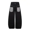 Calça Jeans Chao Li Youhuo com Aplique Paisley no Bolso e Design de Rebites, Versátil, Solta, de Perna Larga, para Homens e Mulheres