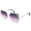 Nuevas gafas de sol transfronterizas de metal sin marco, de moda europea y americana, con diamantes, gafas de sol con corte poligonal para mujer