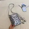 Shuai Mijia 2026 Bolso de Hombro Nuevo de Lunares de Nicho, Bolso Cruzado Retro Exquisito y a la Moda, Bolso Simple para Teléfono para Viajes Diarios