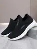 Novedad de Primavera para Mediana Edad y Mayores Casual Transpirables Suela Suave Malla Zapatos de Tela Old Beijing Zapatos de Hombre Antideslizantes Zapatos de Papá