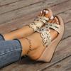 Zapatillas de verano 2024 con diamantes de imitación de talla grande para mujer, calzado exterior, sandalias de cuña de tacón medio y suela gruesa