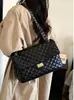 Bolso Cruzado Negro con Cadena Argyle para Mujer Estilo Nuevo 2025 Bolso Tote Pequeño Estilo Chanel Bolso Grande Casual Simple de un Solo Hombro