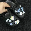Maçã Azul Gatinho Croc Sapatos Fivela de Sapato Acessórios Removível Casual Fofo Cachorro Desenho Animado Flor de Sapato Acessórios