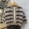 Nuevo Suéter Infantil Otoño/Invierno 2026, Cárdigan Primavera/Otoño, Suéter Cárdigan Clásico Rayado Elegante Versátil