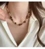 Collar Colgante de Sol Piedra Ojo de Tigre Maillard Temperamento Retro Cadena para Clavícula Viajes Diarios Collar de Lujo Ligero Nicho para Mujeres