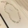 Colar de Pérolas com Cristais Irregulares, Elegante e Refinado, Corrente para Clavícula de Estilo Suave e Doce, Colar com Design Único para Mulheres