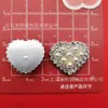 Insígnia de Letra Borboleta com Strass Estilo Chanel Galvanizado Gravata Borboleta Coração Acessórios Plásticos DIY Acessórios de Cabelo Acessórios para Capa de Celular Adesivos