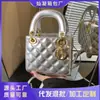 Bolsas Pequeñas Acolchadas de Moda de Nicho para Mujer de Este Año, Bolso de Mano Nuevo Estilo Otoño e Invierno 2025, Bolso Lady Dior, Bolso de Hombro y Cruzado a la Moda