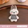 Bufanda de Tela Broche de Oso Dibujo Animado Lindo Colgante para Bolso de Peluche Accesorio de Muñeca Pequeña Pin de Regalo DIY