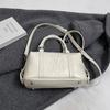 Bolso bandolera Boston portátil de estilo americano, estilo retro, moderno y de alta gama, para mujer, combinable con todo.
