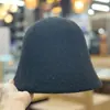 Nuevo Sombrero de Pescador Sencillo de Lana Que Hace el Rostro Más Pequeño para Niñas en Otoño e Invierno, Sombrero de Cubeta Versátil, Sombrero de Pescador Tejido, Elegante Sombrero Cálido