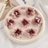Acessório de cabelo, acessório para roupa, sapato e chapéu, grampo de cabelo, decoração DIY para casa, flor artificial estilo pintura a óleo, flor de cauda de andorinha de quatro cantos