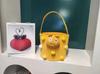 Nova Bolsa de Feltro com Boneca de Desenho Animado Atacado Bolsa Tote para Festa de Lua Cheia de Bebê e Banquete de Cem Dias Bolsa de Armazenamento para Feriado