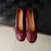 Sapatos femininos Mary Jane slip-on estilo retrô francês com laço, de pele de ovelha, com salto interno oculto, sapatos de vovó estilo balé