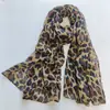 Lenço Clássico com Estampa de Leopardo Europeu e Americano para Homens e Mulheres, Toalha de Praia, Xale Quente para Viagem com Proteção Solar, Lenço de Seda