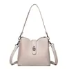 Bolsa Saco Transfronteiriça para Mulheres, Novo Estilo, Couro Macio de Alta Qualidade, Multicamadas, Grande Capacidade, Elegante Bolsa de Ombro