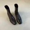 Botas finas elásticas quadradas retrô para mulheres, novo estilo outono 2026, super estilosas, com zíper nas costas, modernas e versáteis, adequadas para o trabalho e o dia a dia.