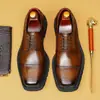 Sapatos sociais masculinos transfronteiriços de couro com bico quadrado, formal de negócios, estilo retrô britânico moderno, sapatos masculinos Derby de sola grossa, sapatos de couro genuíno