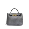 Bolsa de Mão de Metal com Fivela de Borboleta de Alto Padrão Transfronteiriça para Mulheres, Bolsa de Ombro Transversal Versátil Retrô, Bolsa Sacola Trançada Casual