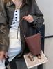 2025 Primavera Nuevo Retro Capa Superior Piel de Vaca Bolsa para Teléfono Móvil Moda Corea del Sur Combinable Hombro Cruzado Cubo