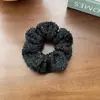 2025 Novo Outono e Inverno Faixa de Cabelo de Tricô de Pelúcia Vermelha para Mulheres Outono e Inverno Rabo de Cavalo Alto Bola Prendedor de Cabelo Acessórios de Cabelo