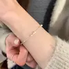 Pulsera Elegante de Perlas de Plata de Ley S925 para Mujer, Pulsera Versátil Apilable Exquisita de Lujo Ligero con Acabado de Alta Gama y Tacto Suave