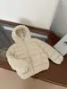 En Stock Nuevo Estándar Nacional 90% Plumón de Pato Blanco Chaqueta Ligera de Plumón para Niños Abrigo de Invierno para Bebé Chaqueta de Plumón Unisex para Bebé