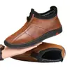 Sapatos masculinos de couro de inverno, estilo slip-on, tênis casuais de couro, sapatos masculinos de sola macia, sapatos masculinos da moda estilo britânico