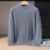 Nueva camiseta básica de punto de cachemira para otoño e invierno, suéter de negocios casual para hombre de manga larga, color liso de moda y cuello semi-alto