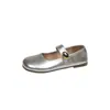 Zapatos de tacón bajo para mujer 2026 verano nuevo estilo para combinar con faldas zapatos de conducción de suela blanda Mary Janes francesas zapatos de mujer de cuero pequeños a la moda