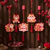 Decoraciones de Año Nuevo 2027 para Interiores Colgantes de Planta Verde Adornos Evento en Centro Comercial Pequeños Regalos Año del Cordero Carácter de Fortuna Decoraciones Colgantes Magnéticas