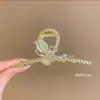 Grampo de Cabelo Pérola Cravejado com Diamantes Coreano, Design Luxuoso Moderno, Presilha de Garra para Parte de Trás da Cabeça, Acessório de Cabelo de Moda com Personalidade de Nicho Venda por Atacado