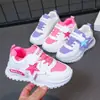 Zapatos Deportivos Transpirables para Niñas, Nuevos Modelos de Primavera y Otoño, Zapatos de Papá de Moda Suaves con Patrón de Estrellas para Niños, Zapatos Casuales Antideslizantes para Correr