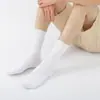 Meias de algodão meias masculinas de cano médio respiráveis absorventes de suor desodorantes meias masculinas primavera e outono versáteis casuais de negócios meias masculinas Preto