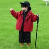 Conjunto de dos piezas cortavientos para niño de primavera y otoño, chaqueta con capucha impermeable elegante estilo coreano para niños, ropa infantil de comercio exterior