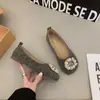 Sapatos femininos plus size tamanho 41 a 43, fazem os pés parecerem menores, mocassins de moda estilo francês com sola plana, sapatos de calçar sem cadarço, com sola macia e de perfil baixo, estampa de leopardo