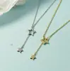 Colar Estrela em Movimento com Diamantes, Corrente de Clavícula de Luxo Leve e de Nicho, Estrela Dupla de Cinco Pontas Doce, Presente de Aniversário da Moda para Namorada