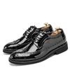 Novo outono e inverno moda estilo coreano bico fino plus size sapatos de couro masculinos da moda sapatos de couro aumentados