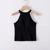 Regata feminina para primavera, outono e verão com bojo embutido, regata esportiva sem mangas, camisola versátil para usar em camadas