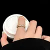 Anel popular de zircônia para Mulheres Novo popular online vermelho aberto ajustável anel de dedo para dieta design de nicho luxo leve moda dedo