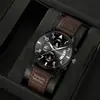 2025 transfronterizo nueva moda versátil reloj de cinturón para hombre escala simple pulsera de confianza traje