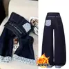 Jeans de mujer azul oscuro para otoño e invierno, forrados de polar, estilo casual, con bordado de letras de color contrastante, de cintura alta, pierna recta, con puños, pantalones de pierna ancha, modernos