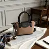 Bolsa de Ombro de Grande Capacidade Europeia e Americana Moda Retrô Casual Bolsa de Mão Bolsa Tote de Luxo Leve de Alta Qualidade