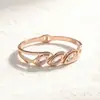 Novo Preço Especial de Fábrica Titânio Aço Inoxidável Zircônia Incrustada Alta Qualidade Cor Pulseira Moda Feminina Formato C Tendência Pulseira de Casal