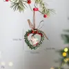 Nuevo Colgante de Resina Pintado a Mano Estilo Europeo Navideño Tren Pequeño Tridimensional Retro Calcetines Adorno de Árbol de Navidad Decoración de Atmósfera