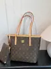2026 Nueva Bolso Tote de Gran Capacidad, Moderno, Versátil, de Nicho, Elegante para Mujer, Popular, Sencillo, Casual, para Viajar, Bolso de Hombro