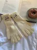 Nuevos calentadores de muñeca rojos de Navidad extendidos, guantes de punto para mujer, adecuados para ciclismo al aire libre, con dos dedos expuestos para uso en pantalla táctil, cálidos y con dedos separados