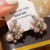 Pendientes de Flor de Perla con Circonita Incrustada de Diamantes de Lujo, Pendientes de Moda de Lujo Ligero y Gama Alta, Pendientes de Estilo Europeo y Americano con un Diseño de Nicho